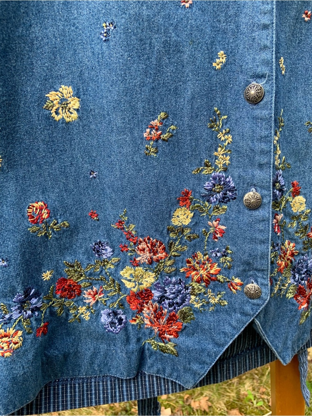 Vintage Plus Size Koret 90s Embroidered Flower Denim Vest - Size 18W - Picture 3 of 5